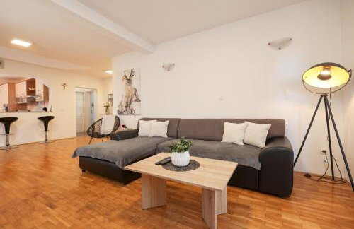 Apartment Ante with Jacuzzi & Seaview - Foto 12