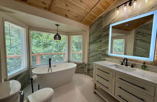 Stunning Lakefront Treehouse! Must book! - Foto 65