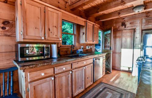 Amazing Views~Secluded Retreat~HotTub~GameRoom - Foto 29