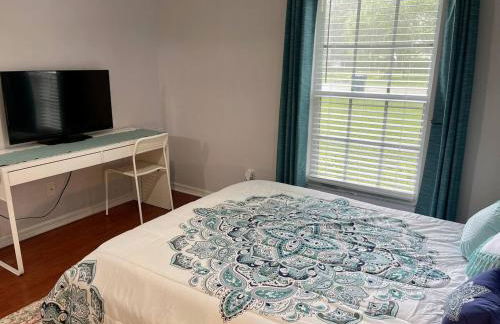 Room 4 - Cozy Queen (Shared Bathroom) - Foto 12