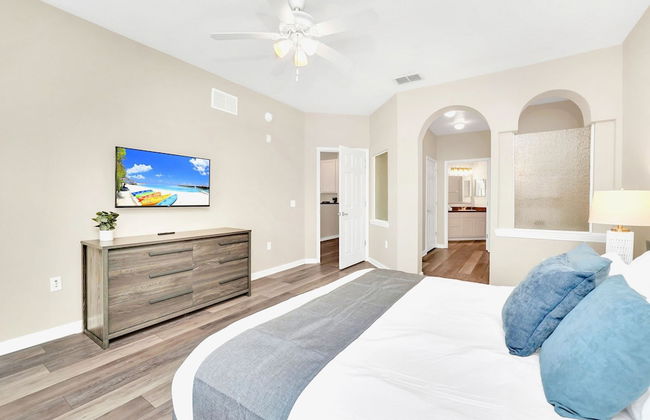 Upstay - Modern Family Apartment w Pool Hot Tub - Foto 13