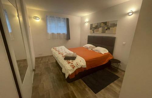 Appartement proche centre Colmar parking public gratuit - Foto 5