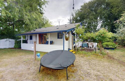 Whimsical Getaway - Photo 21