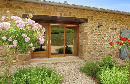 Cottage in France with Covered Terrace - Foto 3