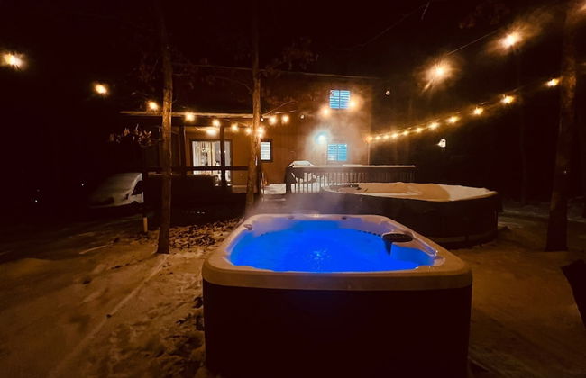 4BD Family Cottage in Pocono Forest W Private Pool & Hot-tub by RedAwning - Foto 17