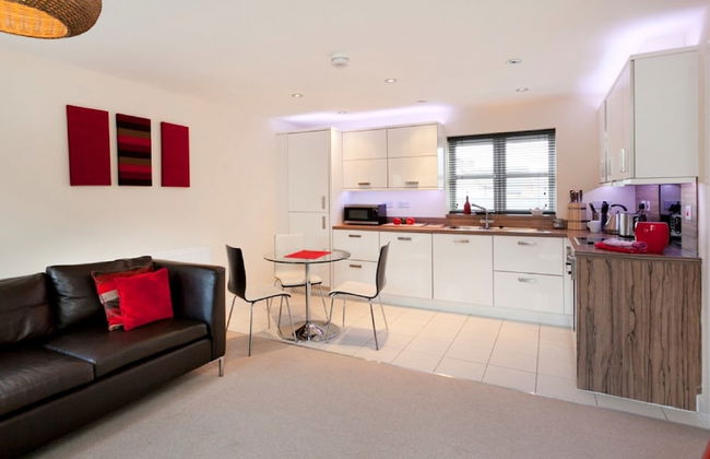 The Coach House - Photo 8