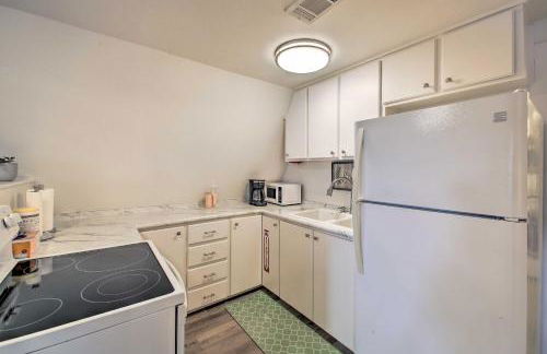 Deck, Boat Slip and Views Lake Hamilton Cabin! - Foto 7