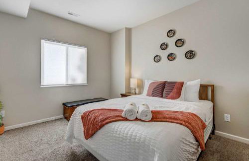 Cresthaven Hall 2 Mins to UCCS Family Fun & BBQ - Foto 43