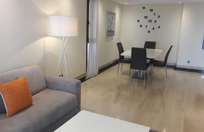 Beach Apartment With Spa & Gym - Photo 8