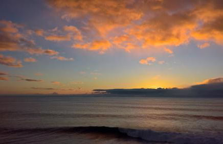 The Wave House - Oceanfront - Foto 23