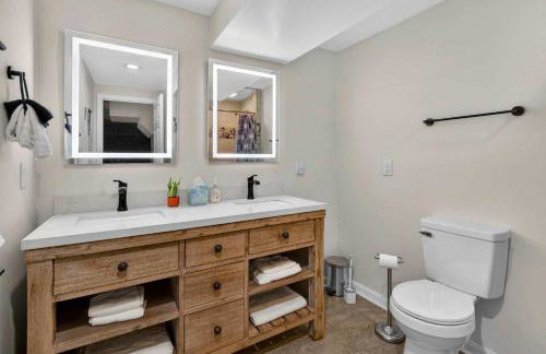 Riverfront w Hot Tub Game Room Fire Pit & More - Foto 30