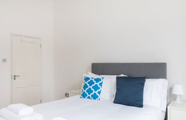 Modern stylish and luxurious 1 bed flat - Foto 9