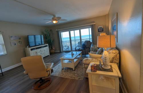 Beachfront Condo, Ocean Views, Near Patrick SFB - Foto 8