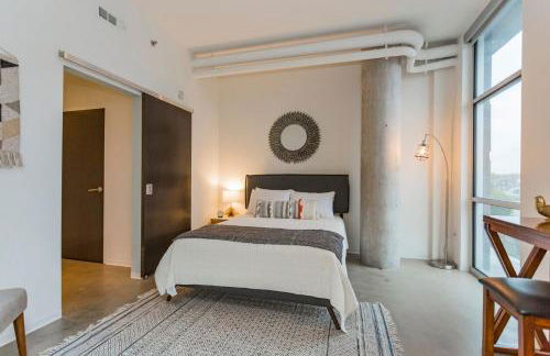 Sophisticated Nashville Condo | Corporate Rental - Foto 2