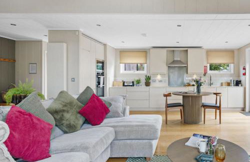 Amber Lodge, Strawberryfield Park - Hot Tub - Free WiFi & Parking - Foto 14