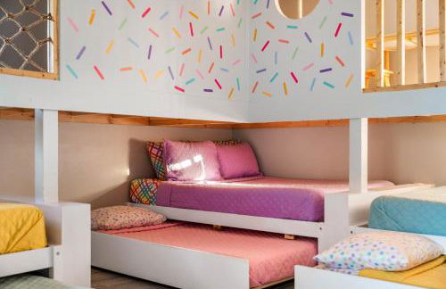 7 BR Heated Pool, Game Room, Theater, Sleeps 25 - Foto 11