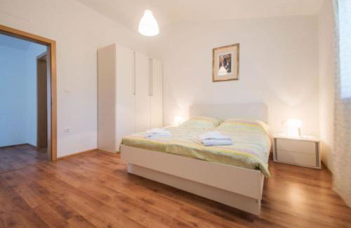 Villa Klara, beautiful and secluded villa close to the beach - Foto 6