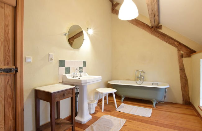 Castle Wing Situated in the Heart of a Quiet - Foto 14