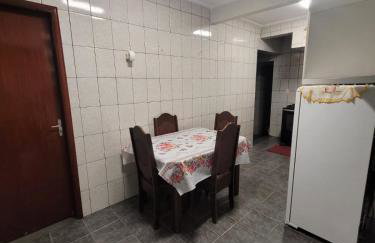 Casa com dois quartos,dois banheiros,sendo um, uma suíte,sala de estar cozinha e garagem - Foto 27