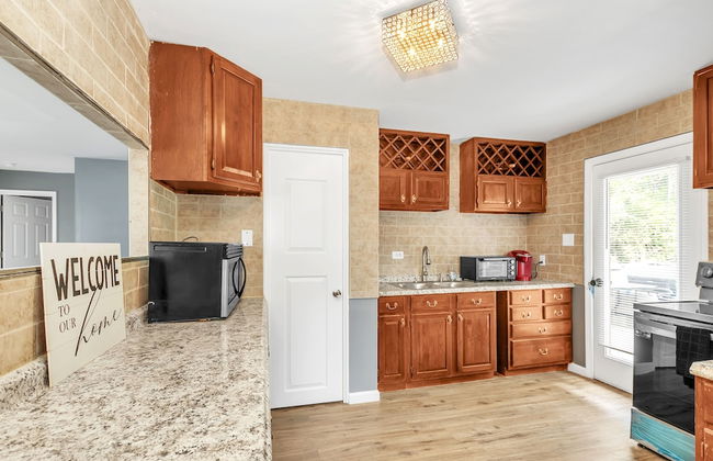 Cozy Retreat In Cincinnati 3 Bedroom Home by RedAwning - Foto 9