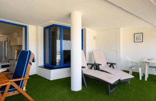 Charming Apartment with Terrace, Swimming pool and Sea views - Foto 38