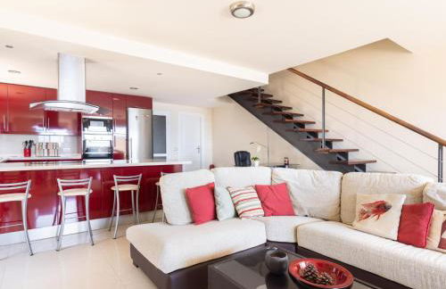 PillowAbroad - Dream sea view terrace Duplex - Foto 18