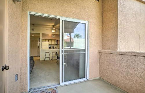 1 Mi to Dtwn Cathedral City Condo with Balcony - Foto 23