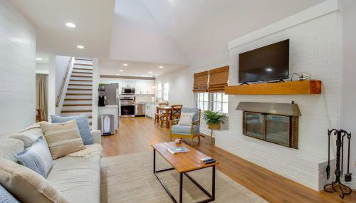 2 Mi to Tims Ford Lake! Cozy Cottage with Fireplace - Foto 4