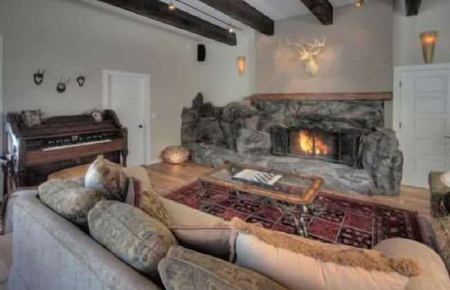 Squaw Valley Paradise - Photo 12