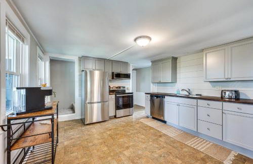 Less Than 1 Mi to Lake Mtn-View Cabin with Porch in Newport - Foto 6