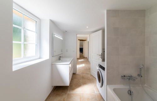 La maison dans la nature - Cadre exceptionnel au bord de cours deau - Foto 13