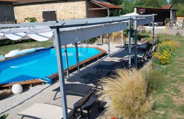 Beautiful 2 bed cottage with swimming pool - Foto 46