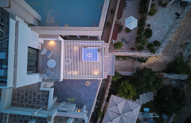 White Coast - Photo 75