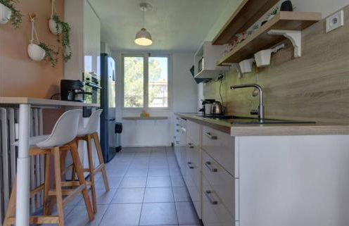 LE SMILE - 3 bedrooms - 8pers - Parking - Centre Gare - Foto 13