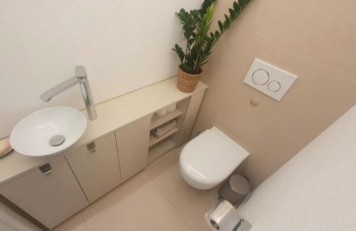 3 Zi, Balkon, ruhig, 73m²: ein Hauch von Luxus - Foto 4