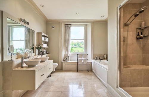 Luxury Big House Berkeley House near Bath - Photo 50