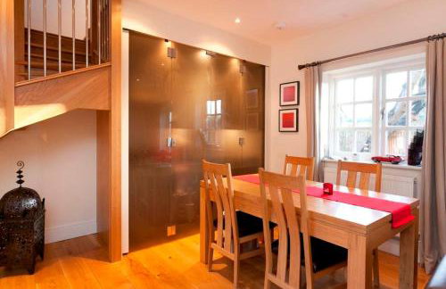 Dbs Serviced Apartments - Photo 25