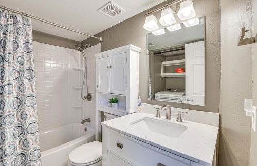 Near Spring Training! Peoria Gem with Pool and Hot Tub - Foto 19