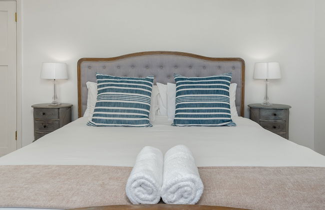 Clifton Steps 6 - Photo 11