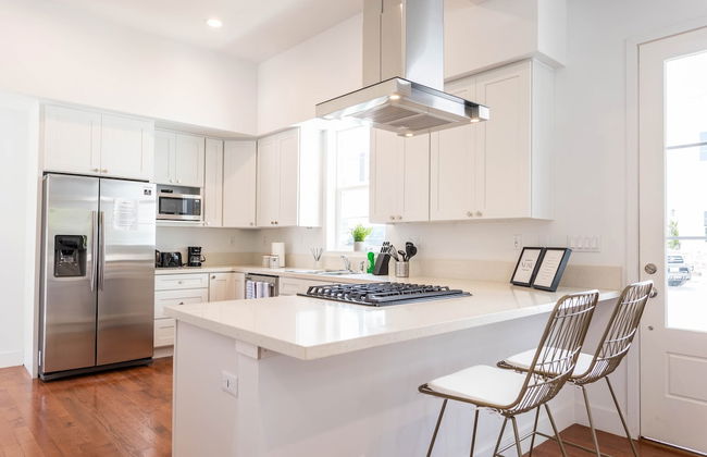 Ince by Avantstay 100 Meters to Amazon Studios - Photo 28