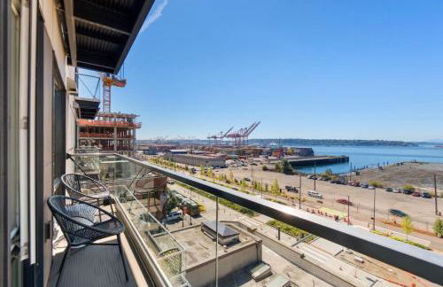 Waterfront Views Prime Downtown Apartment - Foto 10