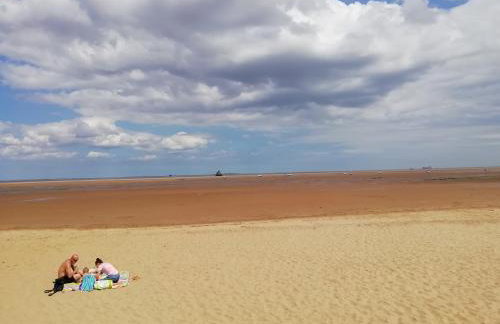 2 bedroom chalet bungalow on Humberston Fitties. - Foto 23