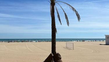 Apartamento 1ª Línea de Playa - Con Piscina y Parking - Photo 4