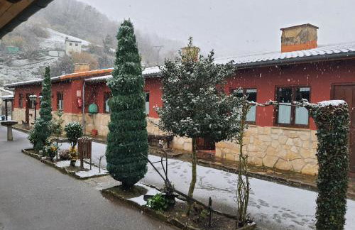 Apartamentos El Campal - Photo 52