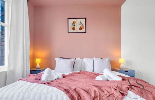 Modern 1C Longton Studio Near Alton Towers with Netflix, Wi-Fi & Kitchenette - Foto 12