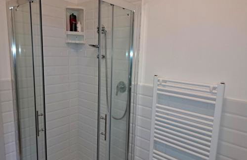 casa con bosco e vista mare - Foto 51