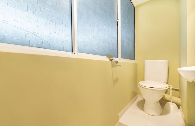 OYO Home 89794 Uncommon 2br Sri Sayang - Foto 32