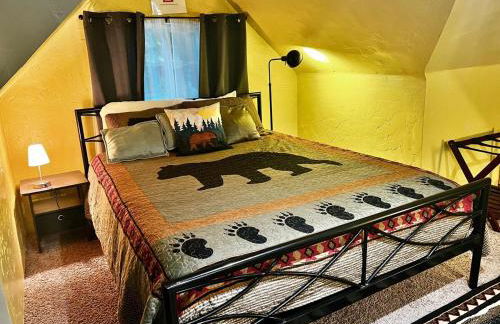 Cozy Yosemite Cabin with Hot Tub in the Pines - Foto 19