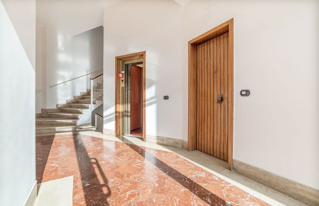 Torlonia Exclusive Penthouse - Photo 31