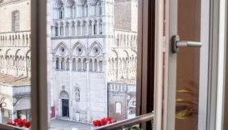 PrimeLoft Cathedral-Exclusive Suite - Photo 2